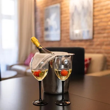 Lux Apartmenty - Old Daire Krakow